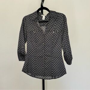 White House Black Market Black and White Geometric Blouse 3/4 Sleeve Size 2